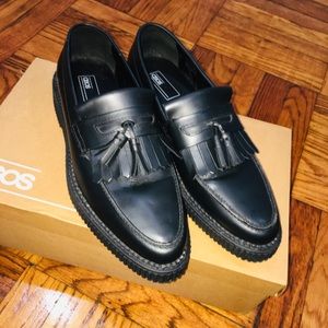 ASOS shoes size 9